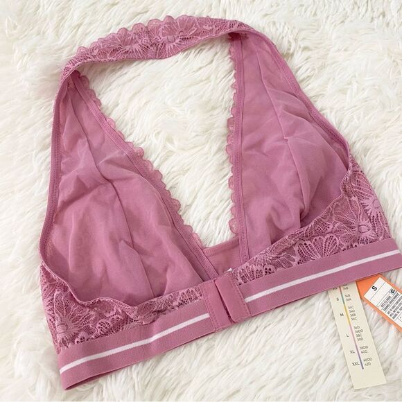 Colsie Pink Halter Lace Bralette - Picture 3 of 4